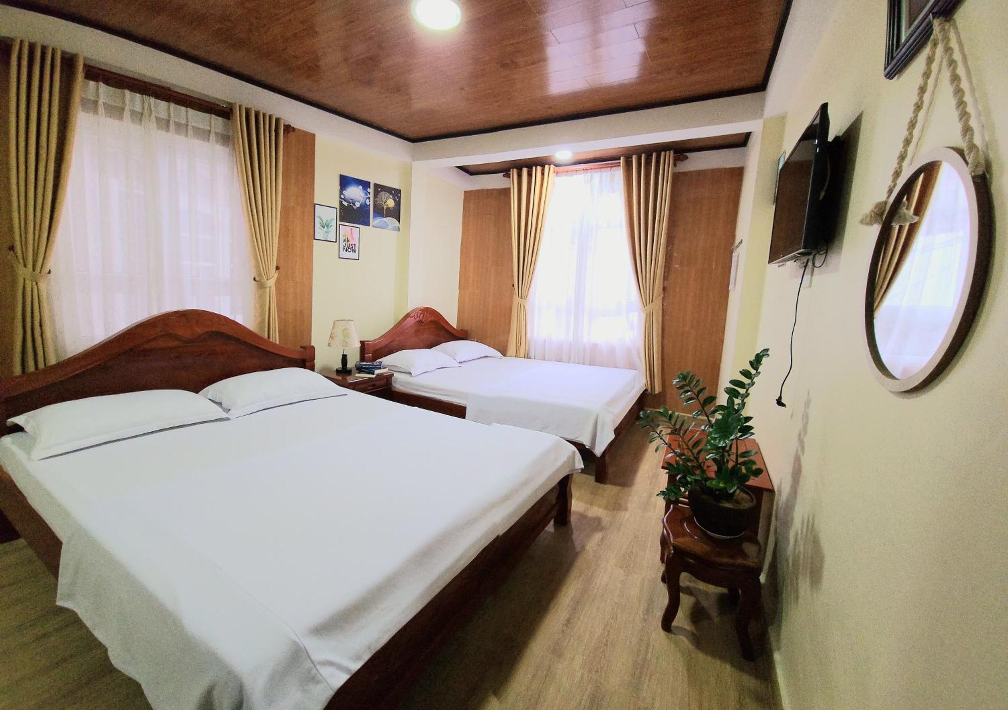 Binh Dao Hotel - Khach San Ngay Trung Tam Gia Re 달랏 외부 사진