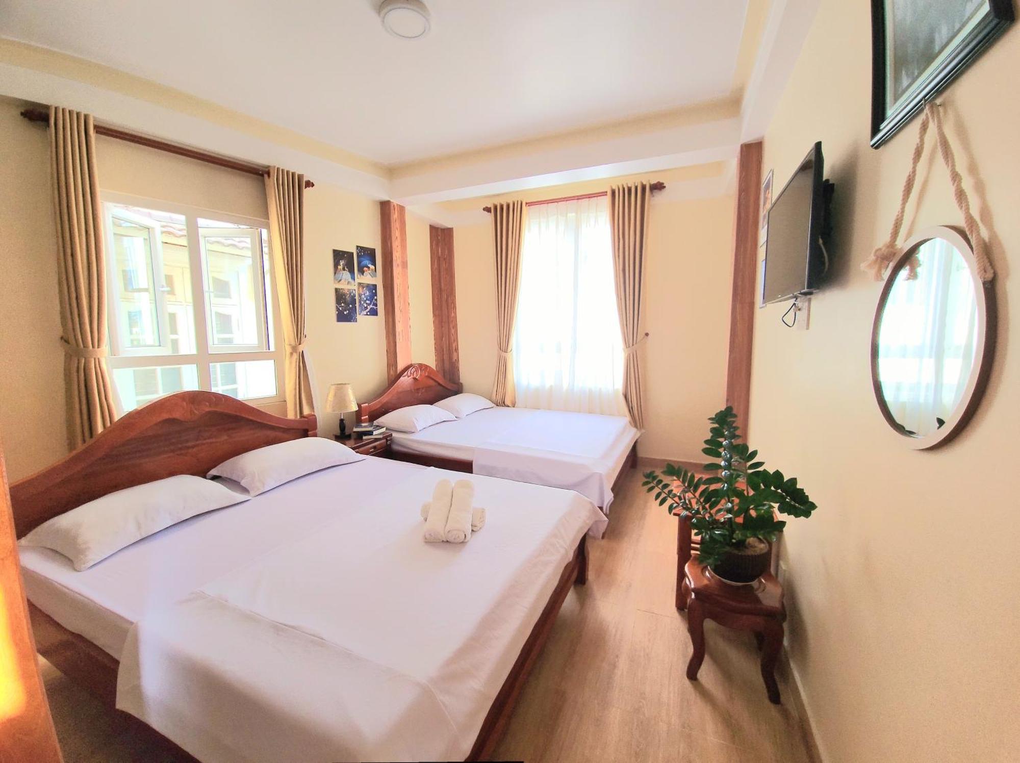 Binh Dao Hotel - Khach San Ngay Trung Tam Gia Re 달랏 외부 사진