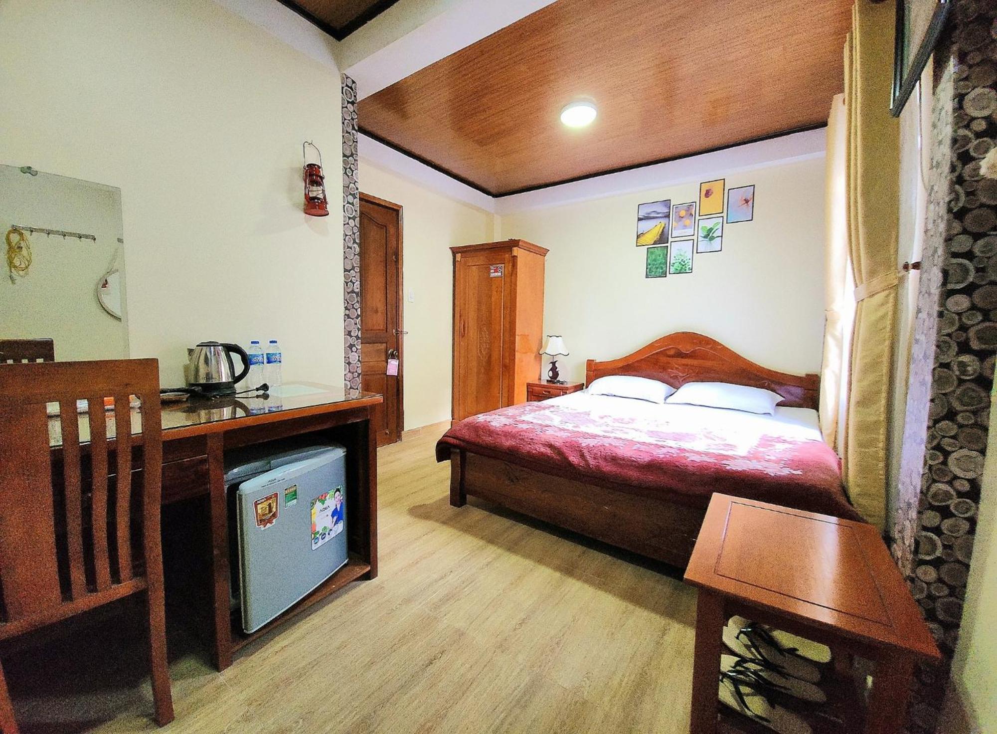 Binh Dao Hotel - Khach San Ngay Trung Tam Gia Re 달랏 외부 사진